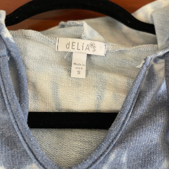 dELiA*s Tie Dye Lightweight Pullover Hoodie - Picture 3 of 5
